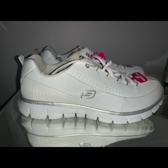 Skecher Sneaker - Picture 3 of 7